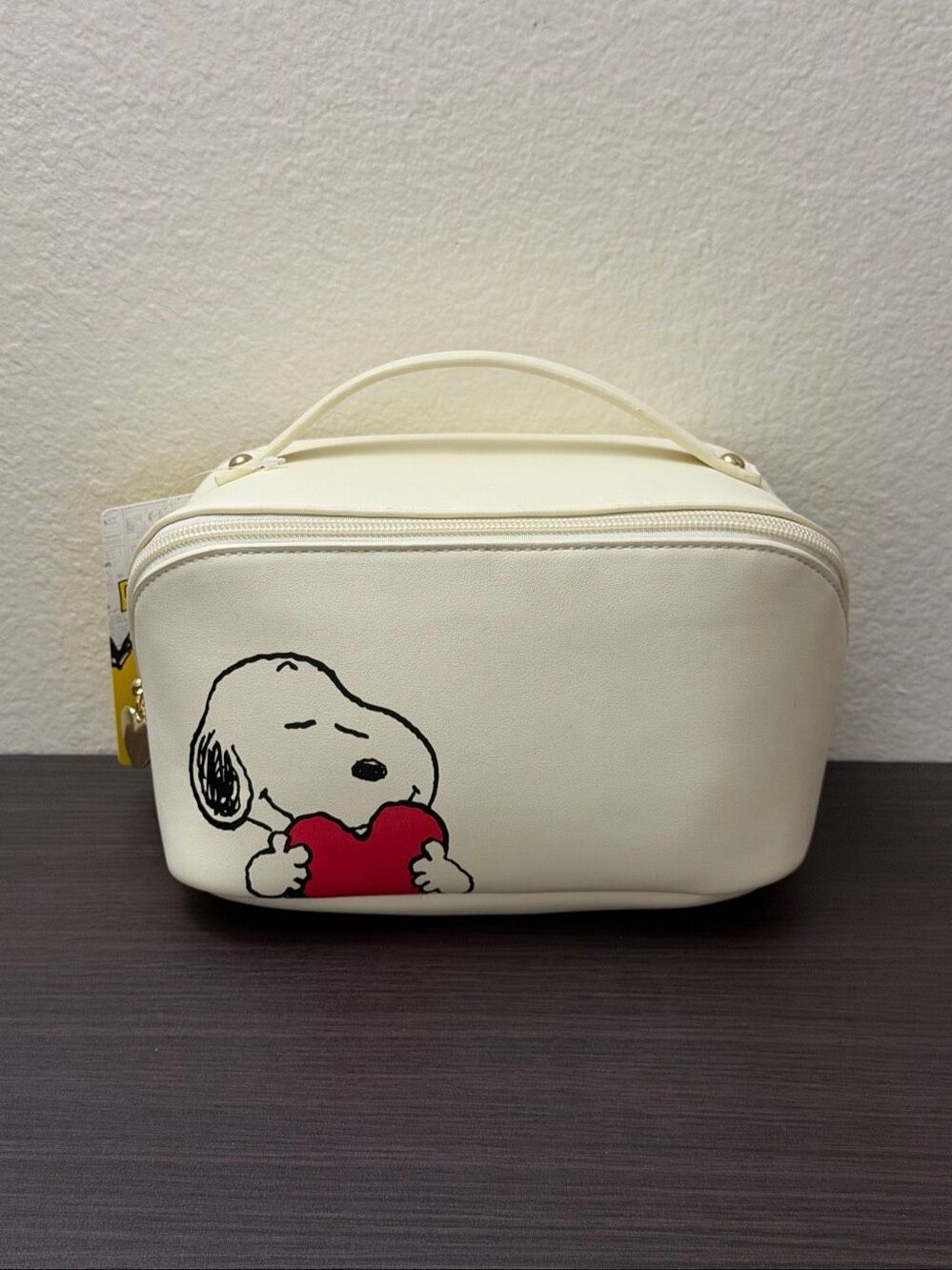 Peanuts Snoopy Heart Cosmetic Bag